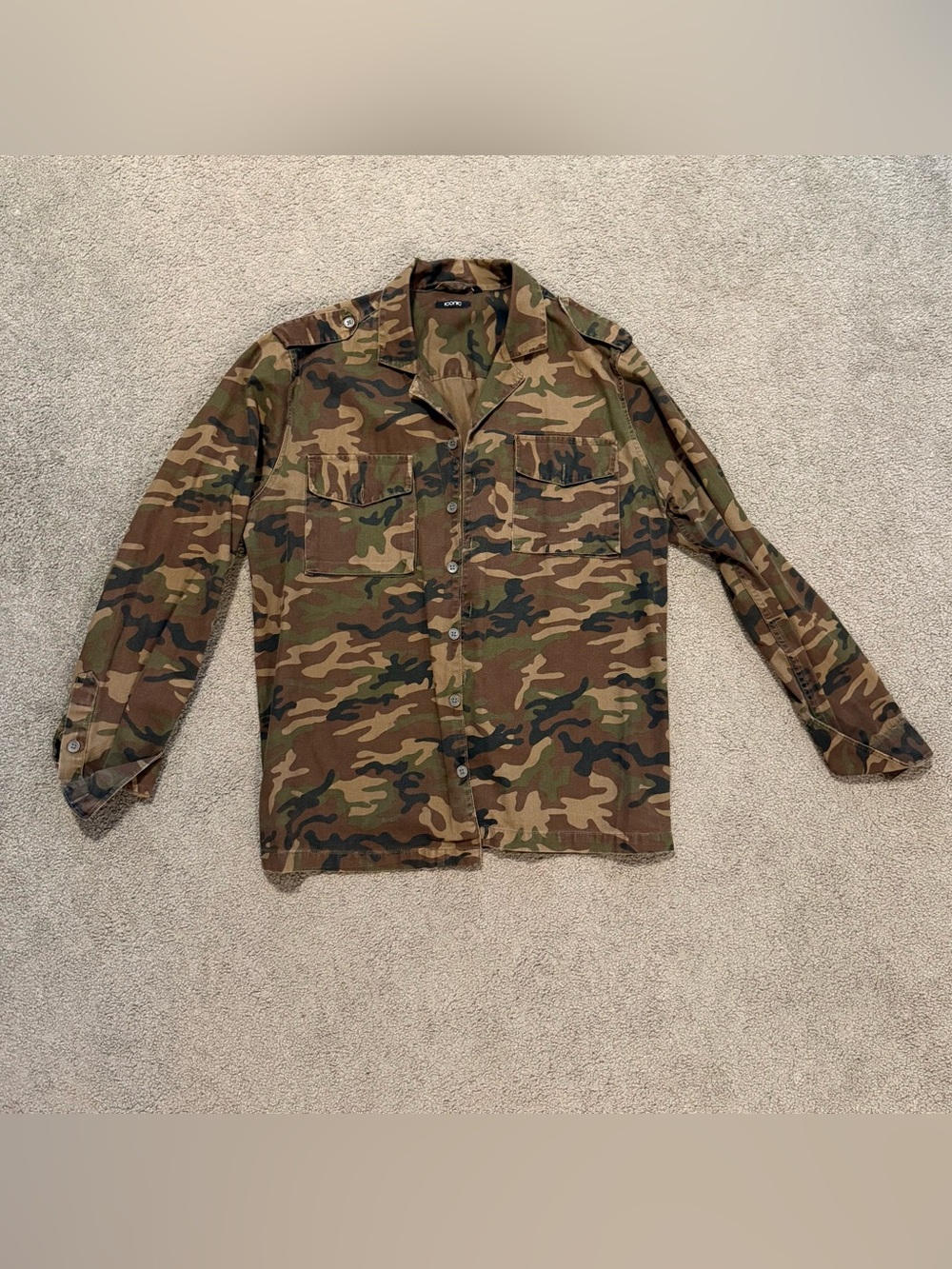 Iconic Camo Men’s Denim Jacket